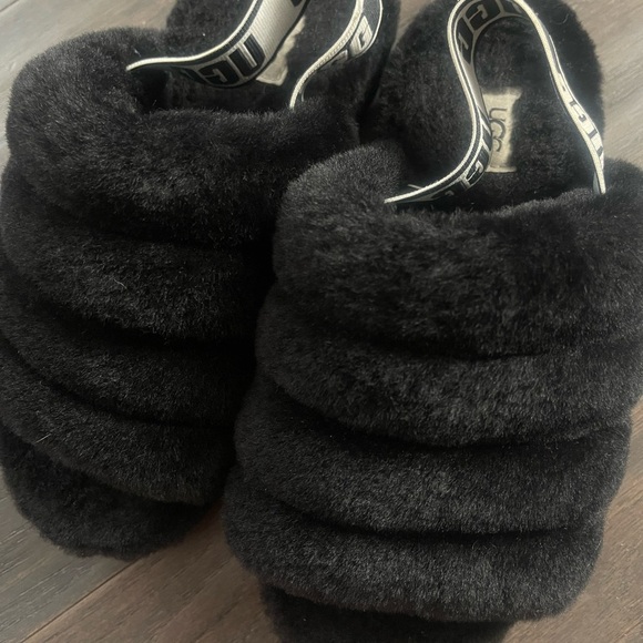 UGG Black Cozy Quilted Slippers - Picture 2 of 4